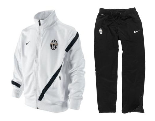 Juventus Nike 2011-12 Juventus Nike Sideline Tracksuit (White)