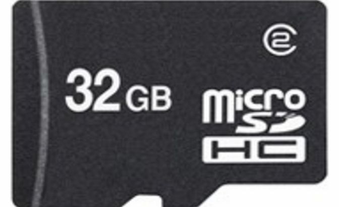 MicroSDHC card 32GB