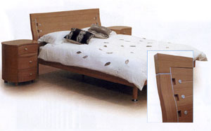 Decko 5ft Kingsize Wooden Bed