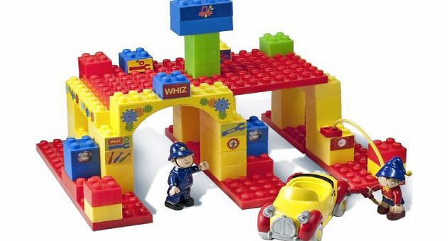 Lansay 17920 Noddy Building Blocks Childs Toy Service Station