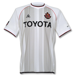 Le Coq Sportif 2004 Nagoya Grampus Eight Away shirt