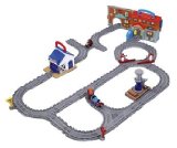 THOMAS and FRIENDS TAKE ALONG ENGINE WASH and WORKS SET