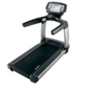 Life Fitness Platinum Engage Treadmill