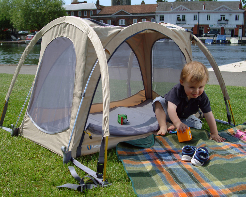 Twin-Arc Travel Cot and Play pen
