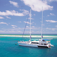 Luxury Ocean Spirit Cruise to Michaelmas Cay -