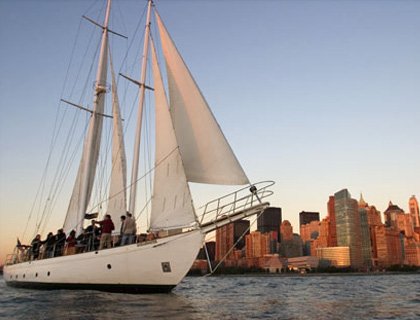 Manhattan by Sail Daytime City Sail