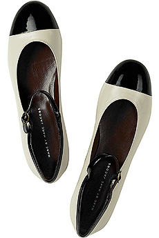 Flat leather Mary Janes