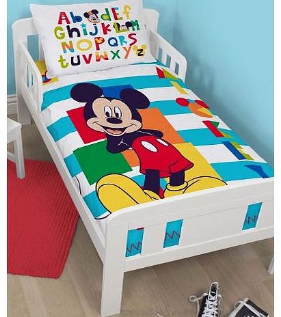Mickey Mouse Disney Mickey Mouse Boo 4 in 1 Junior Bedding Bundle (Duvet   Pillow   Covers)