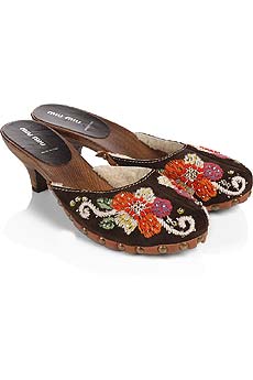Wool floral embroidered clogs