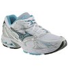 Composite Fan Wave provides just the right amount of cushioning and support for the runner looking f