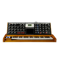 Minimoog Voyager Performer Edition with
