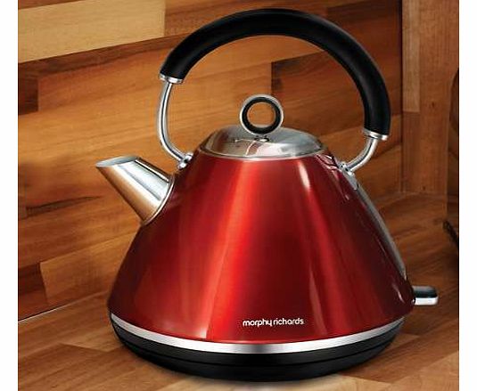 Richards Red Accents Kettle