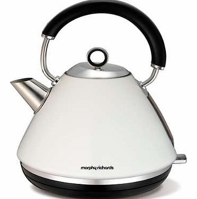 Morphy Richards White Accents Kettle