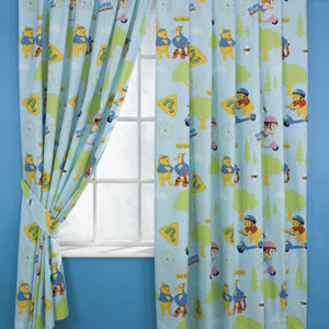 Disney My Friends Tigger and Pooh Curtains (54