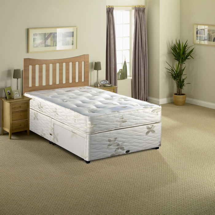Posture Myerpaedic 4ft Small Double Divan Bed
