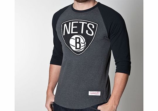n/a Brooklyn Nets Team Logo Raglan 3/4 Sleeve