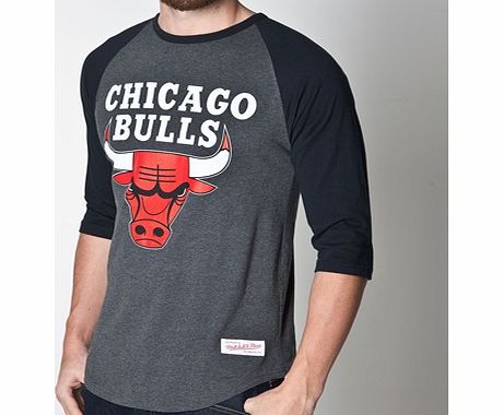 n/a Chicago Bulls Team Logo Raglan 3/4 Sleeve