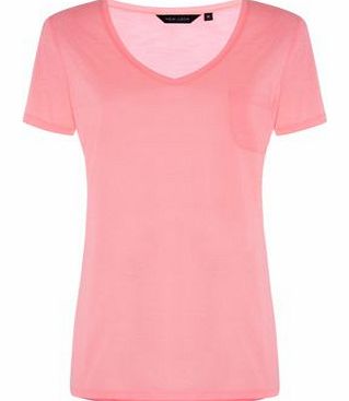 Neon Pink Basic Pocket T-Shirt 3075352
