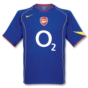 04-05 Arsenal Away shirt