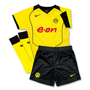 04-05 Borussia Dortmund Little Boys Home Kit
