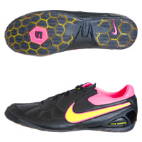 5 Zoom T-7 Football Trainers -