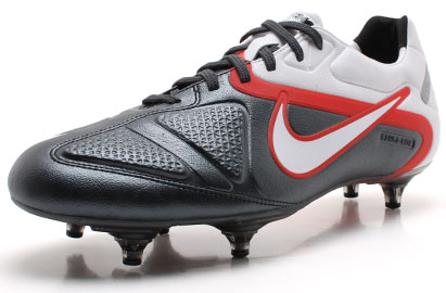Nike CTR 360 Maestri II SG Football Boots