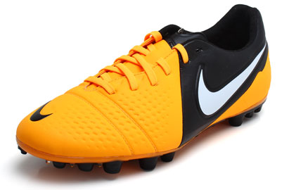 Nike CTR 360 Maestri III AG Football Boots