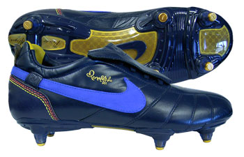 Nike Tiempo Ronaldinho Soft Ground Football Boots