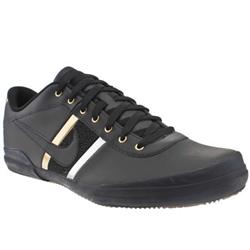Nike Male Finstar Leather Upper Fashion Trainers in Black and Gold