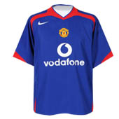 Manchester United Away Shirt - 2005/07 with Heinze 4 printing.