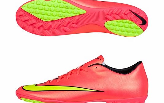 Mercurial Victory V Astroturf Trainers Pink