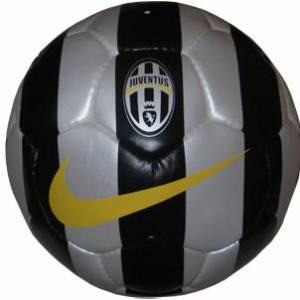 Nike Official Juventus Football