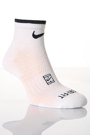 Unisex 2 Pair Nike FIT DRY Half Cushioned Cotton Tennis Crew Socks White