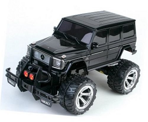 Radio Remote Controlled Mercedes-Benz G55 AMG (1:10 scale) in Black