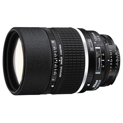 135mm f2 D AF DC Lens