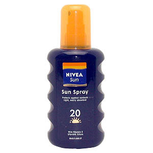 Nivea Sun Spray SPF20 - size: 200ml