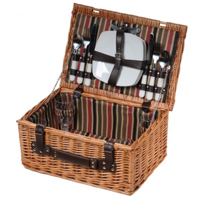 Deluxe 4 Person Willow Picnic Basket 1204041