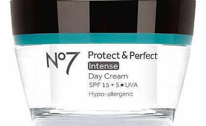 Protect  Perfect Intense Day Cream SPF 15