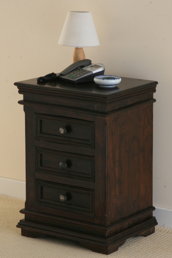 Oak Furniture Land Klassique Dark Indian 3 Drawer Bedside Unit