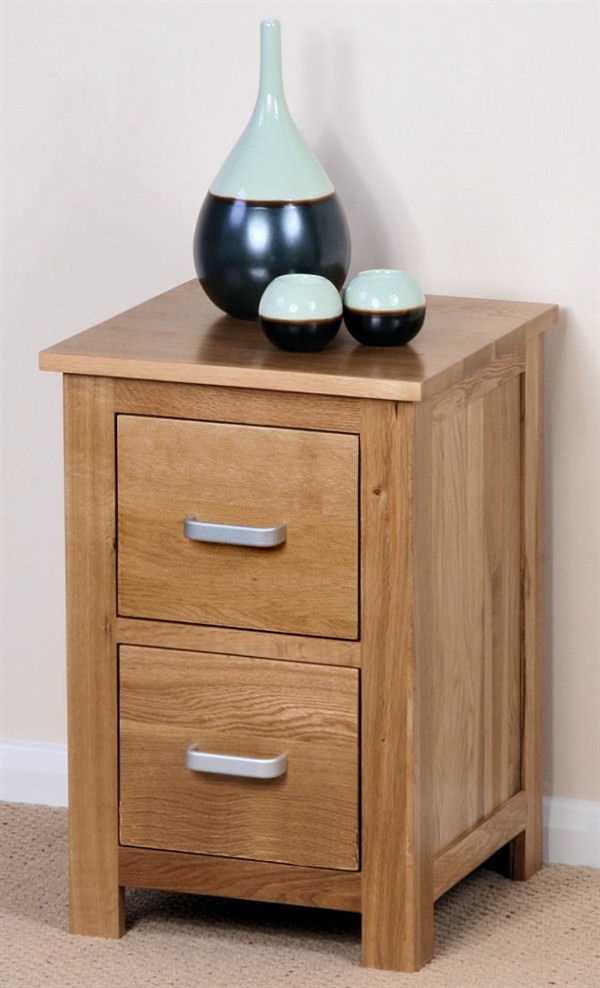Oak Furniture Land Rivendell Solid Oak 2 Drawer Bedside Chest