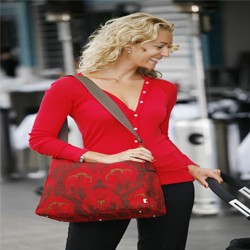 OiOi Red Vintage Hobo With Chocolate