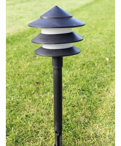 Garden Lighting - Set of 10 Low Voltage Garden Pagoda Lights Complete With Transformer and Cable