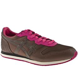Male Saiko Runner Manmade Upper Fashion Trainers in Brown