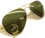 Ray Ban Large Metal Aviator Sunglasses Model no. 3025 58mm Lens size Gold/G15 XLT Lens Brand New