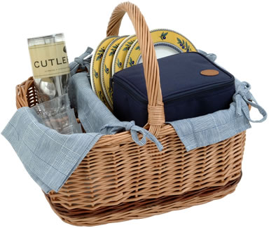 Brittany Picnic Basket for 4 People