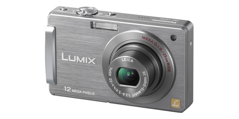 Panasonic Lumix DMCFX550 Silver