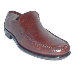 Antique leather round toe loafer