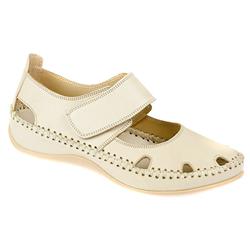 Pavers Female Seka901 Leather Upper Leather Lining Casual Shoes in Beige