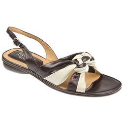 Female Wong704 Leather Upper Leather Lining Comfort Sandals in Brown Multi