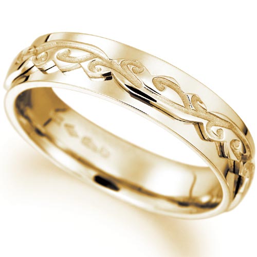 5mm Engraved Cut Out Wedding Band In 18 Carat Yellow Gold